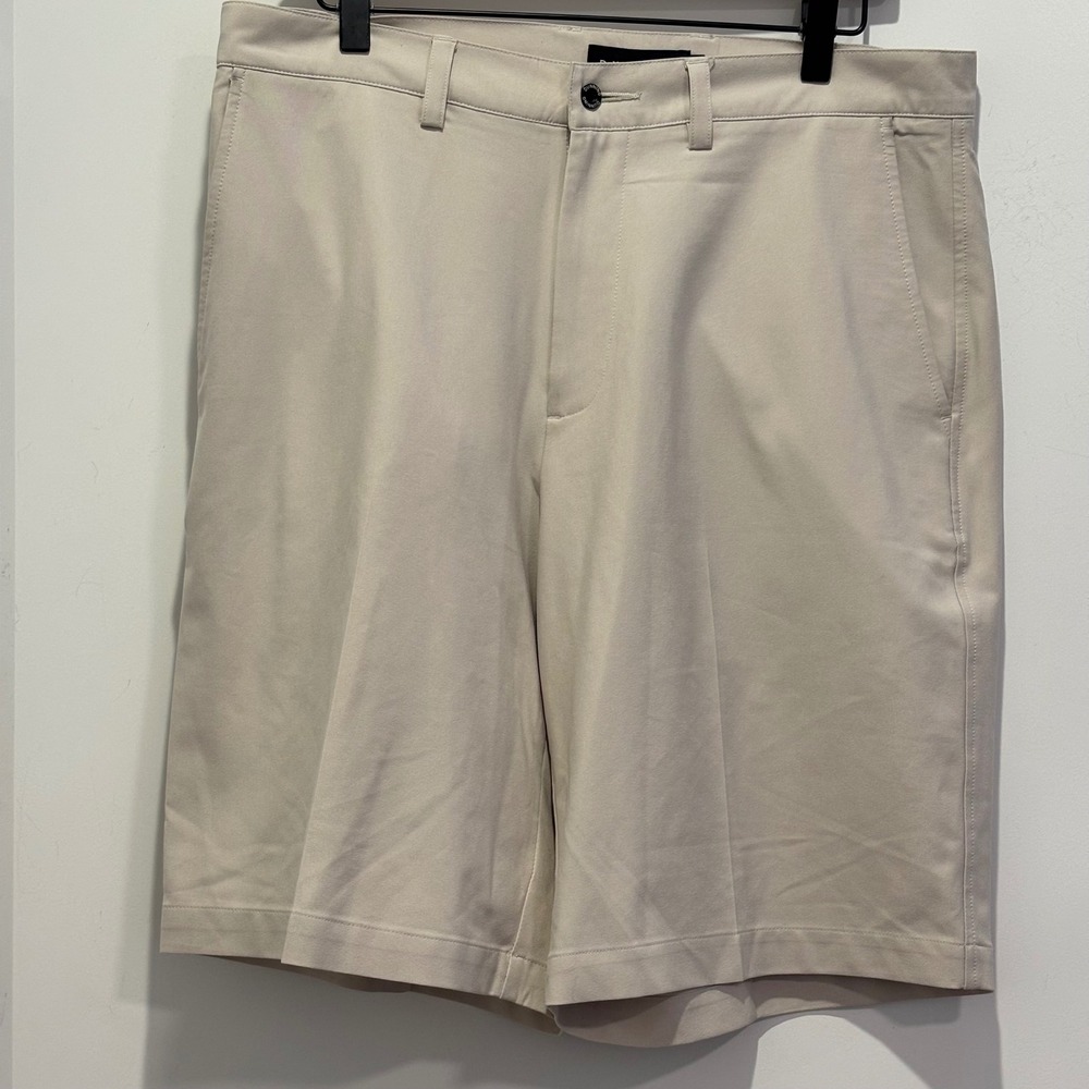 Dunning Mens Golf Shorts Size 34 Tan Khaki Flat Front Performance Casual 35x9.5